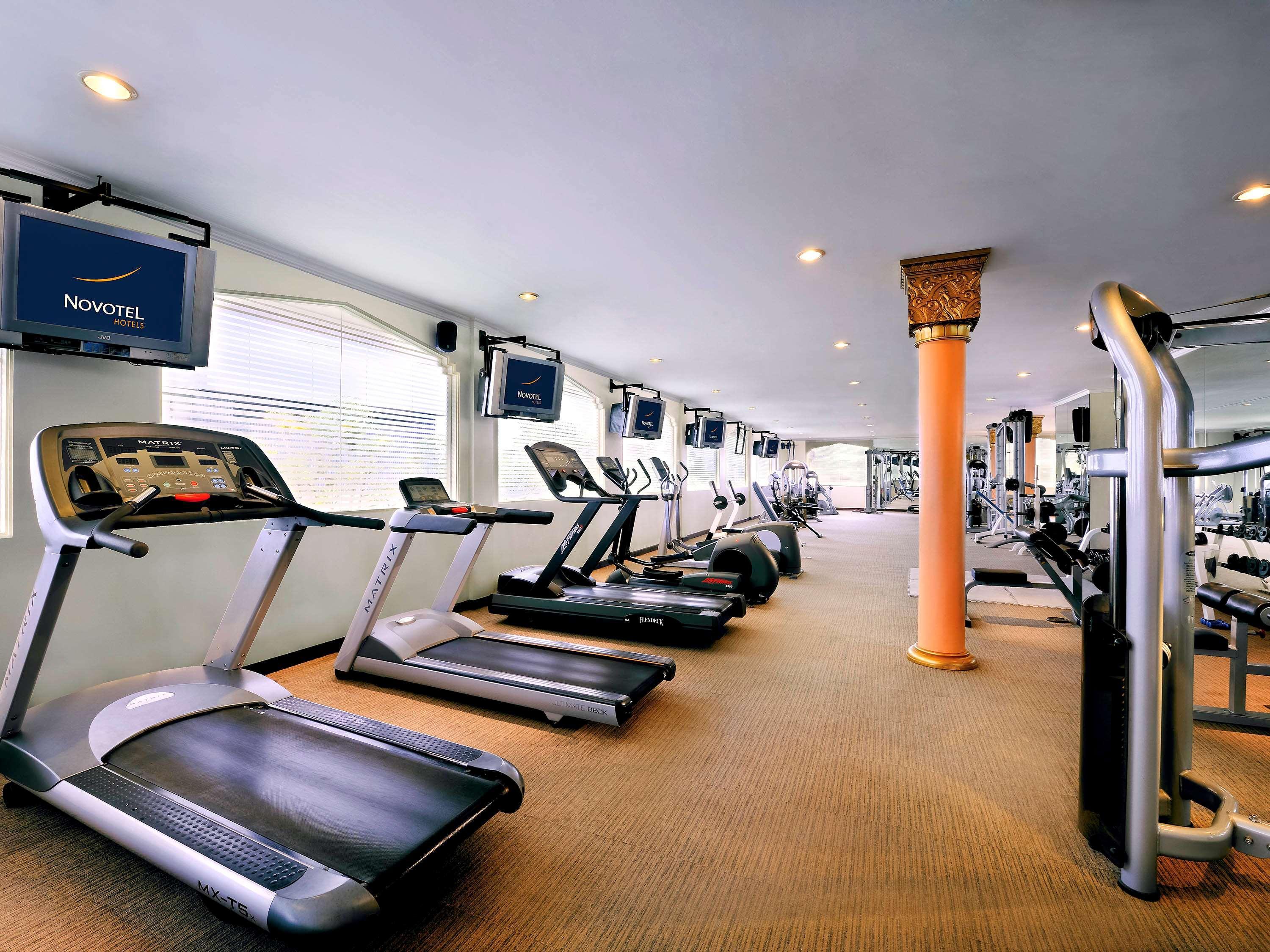 Novotel Solo Экстерьер фото