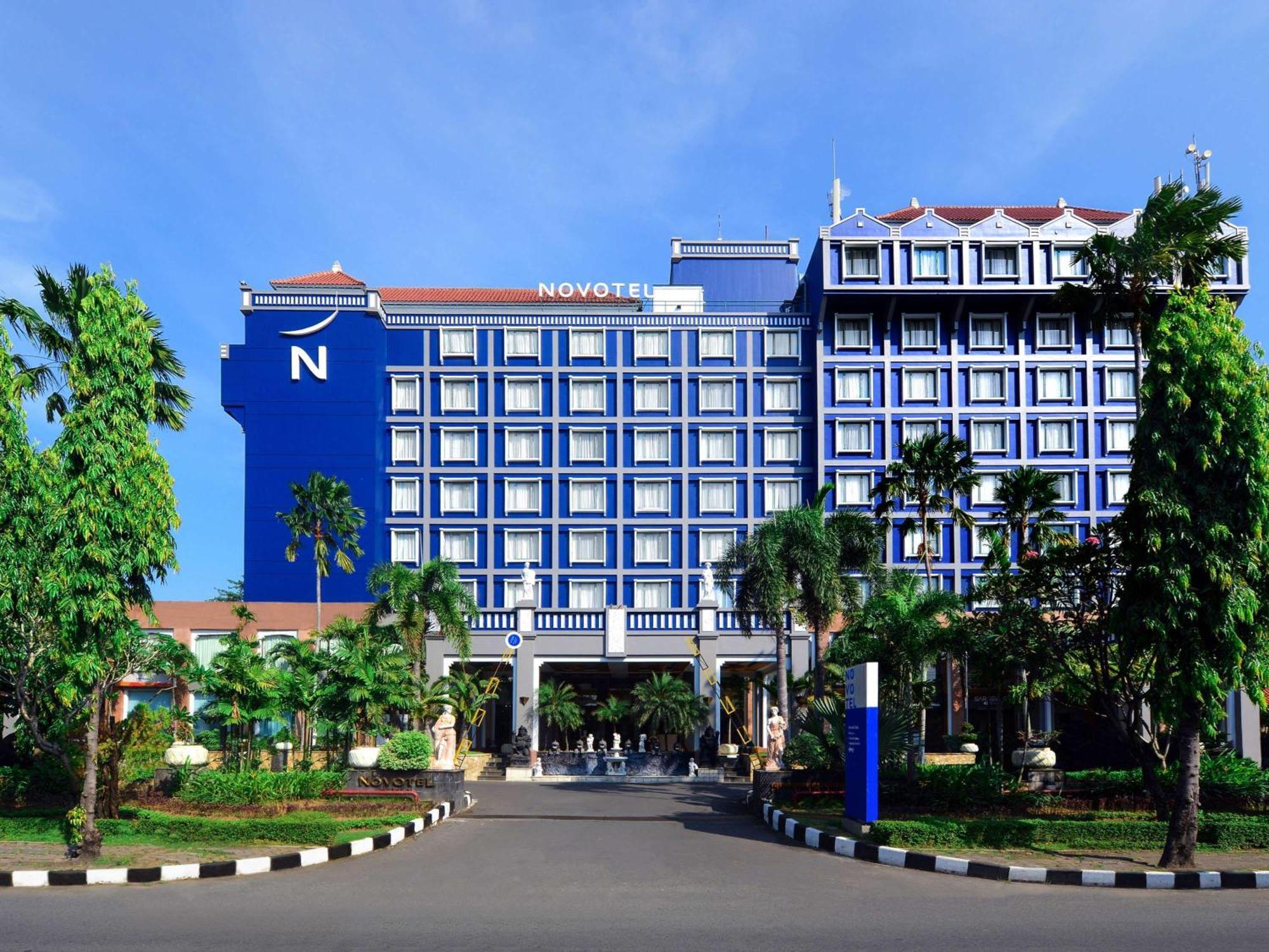 Novotel Solo Экстерьер фото